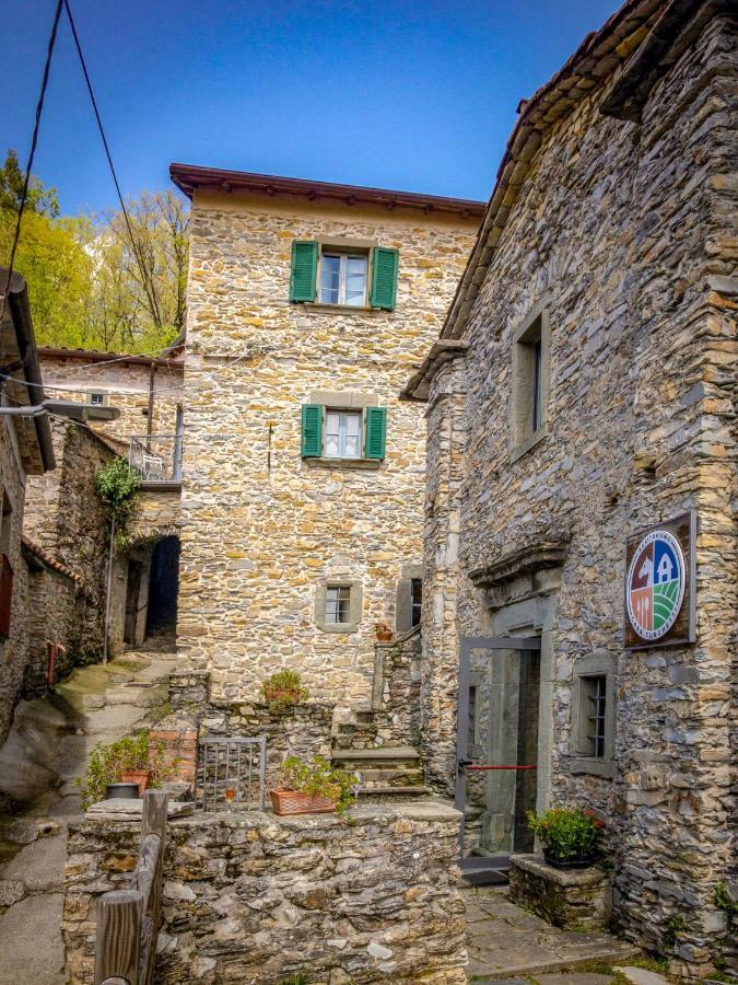 Agriturismo Casa Turchetti Comano  Luaran gambar